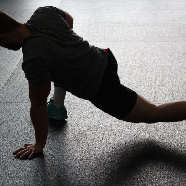 Workout samenstellen met 6 pilaren van beweging