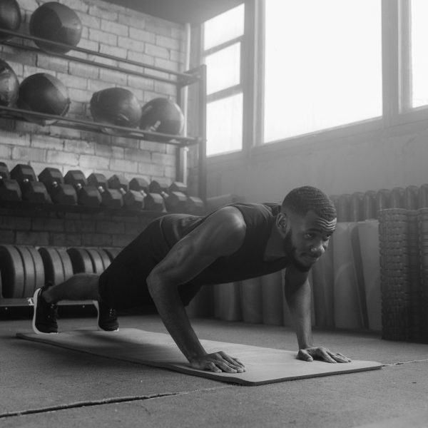 strak trainingsschema - YOUR physical coach